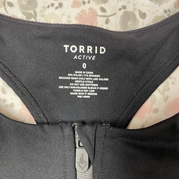 Torrid Active Zip-Up Sports Bra Size 0 / Large / 12 - Picture 2 of 14